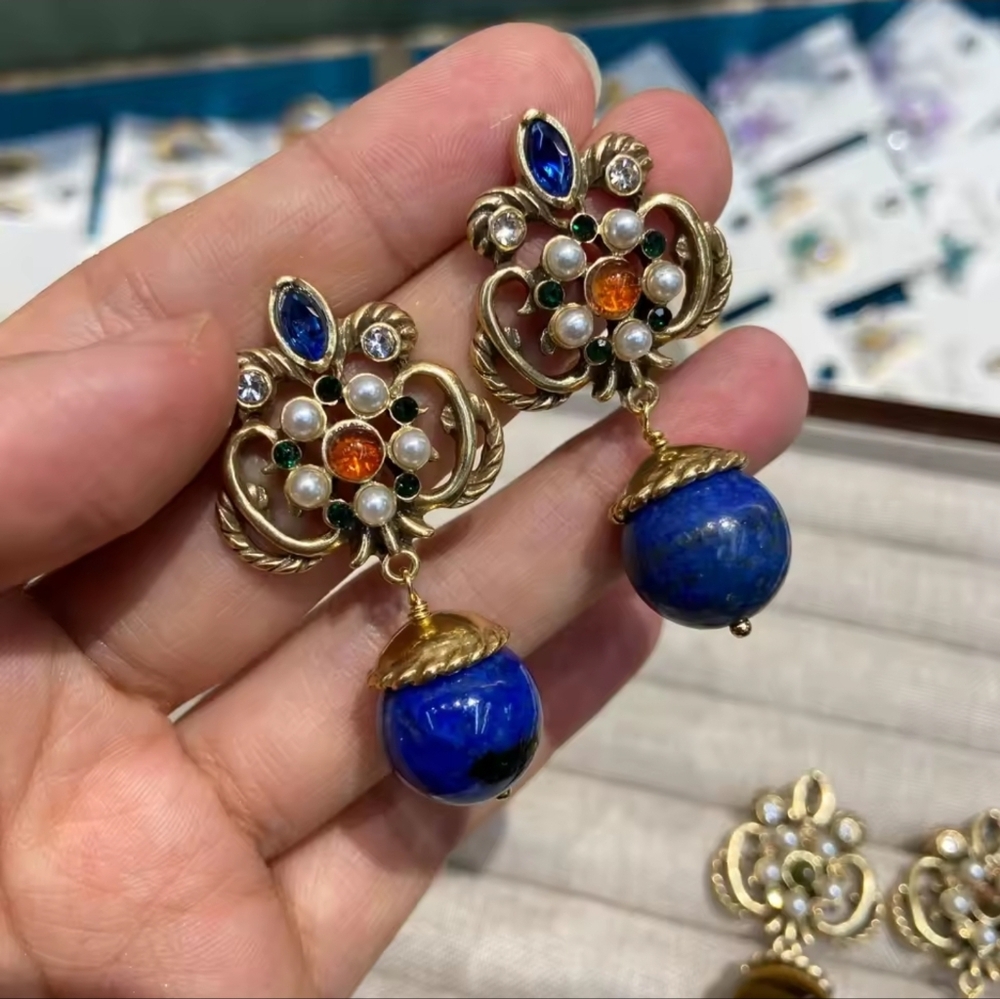Vintage Blue and Gold Drop Earrings - Picture 4 of 8